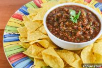 Homemade Spicy Salsa Recipe for Chips and Tacos