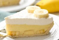 Gluten-Free Vegan Banana Cream Pie with Stovetop Filling