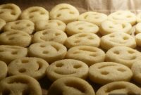 Crispy Homemade Oven Fries Recipe