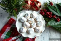 Almond Cloud Cookies with Dried Apricots Recipe
