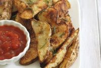 How to Make Crispy Rosemary Baked Fries