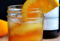 How to Make Pimm’s Sundowner Cocktail
