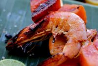 Grilled Spicy Papaya-Lime Shrimp Skewers