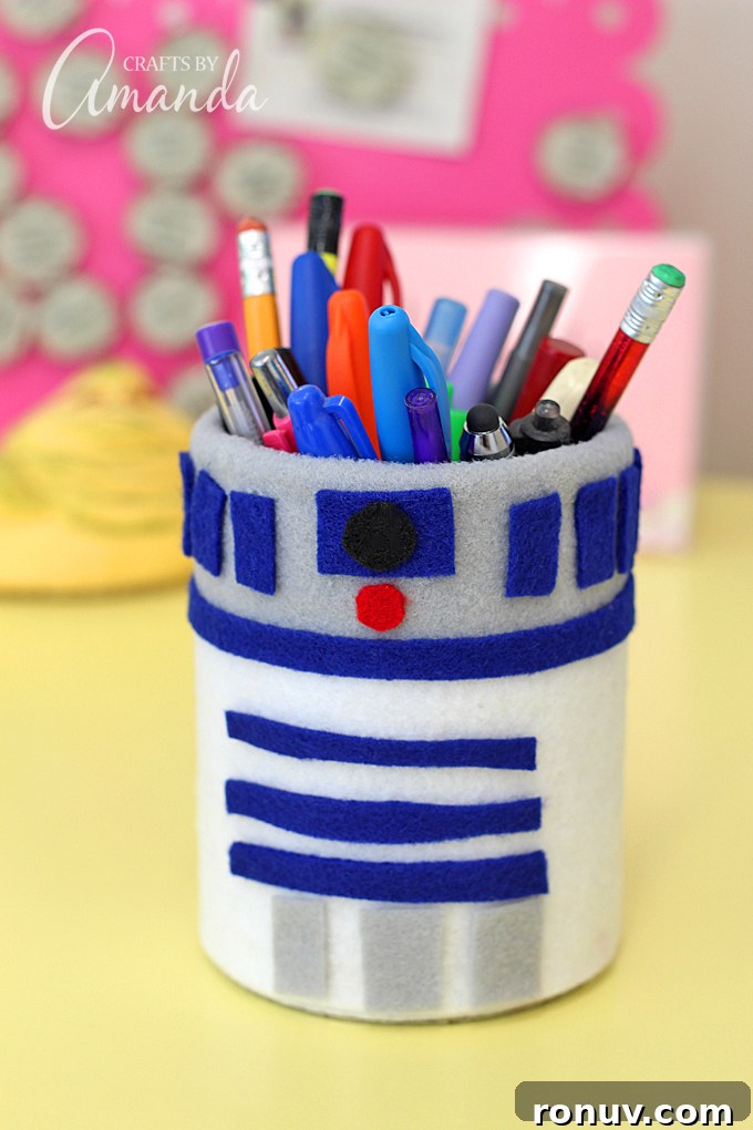 R2D2-pencil-vase