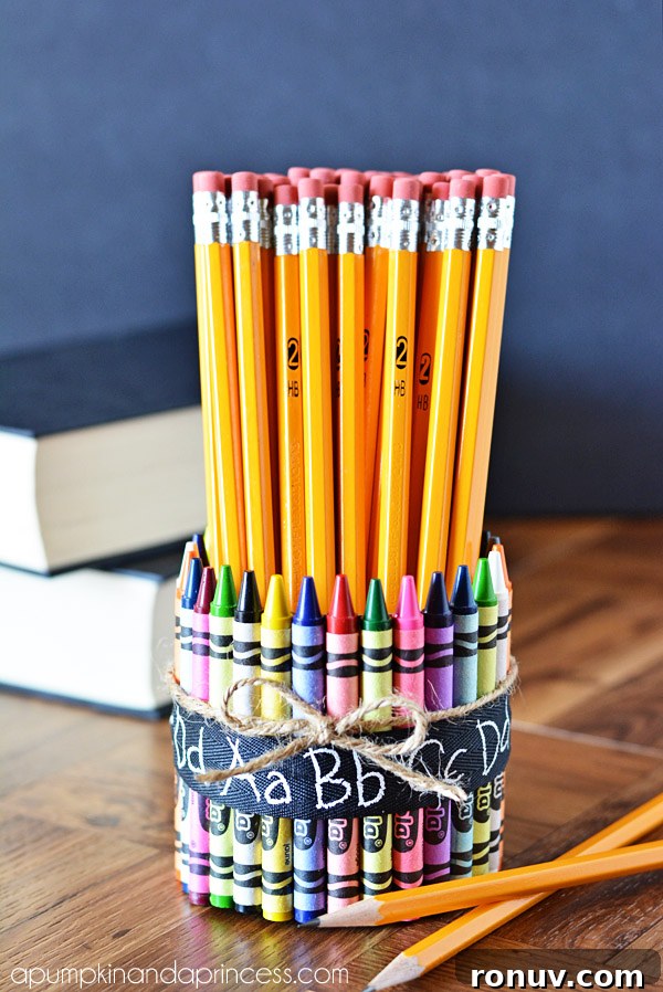 Gifts for teachers - crayon pencil vase