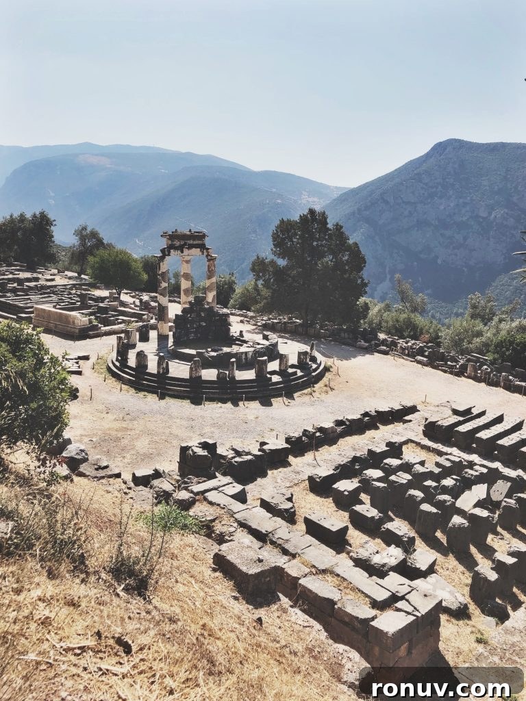 Greece Travel Photo Journal: Photos and Stories 33 img 1025 32