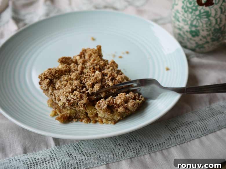 Moist Banana Coffee Cake (Paleo, Gluten-Free) 3 Banana Coffee Cake (paleo, gluten-free)