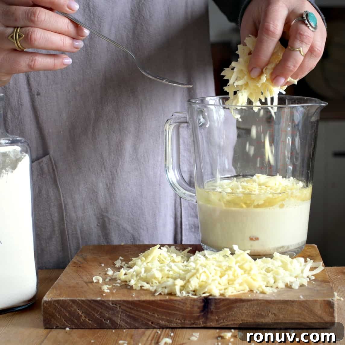 Savory Cheese and Red Onion Muffins: Budget-Friendly Snack 8 Adding grated cheese to wet ingredients