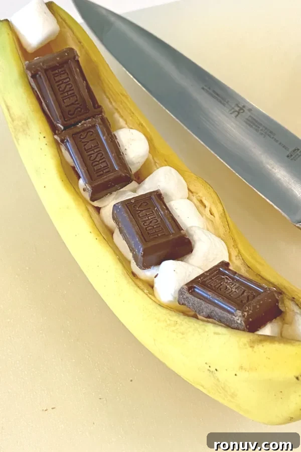Grilled Banana Split Boats: New Take on a Classic Dessert 4 banana with mini marshmallows and chocolate