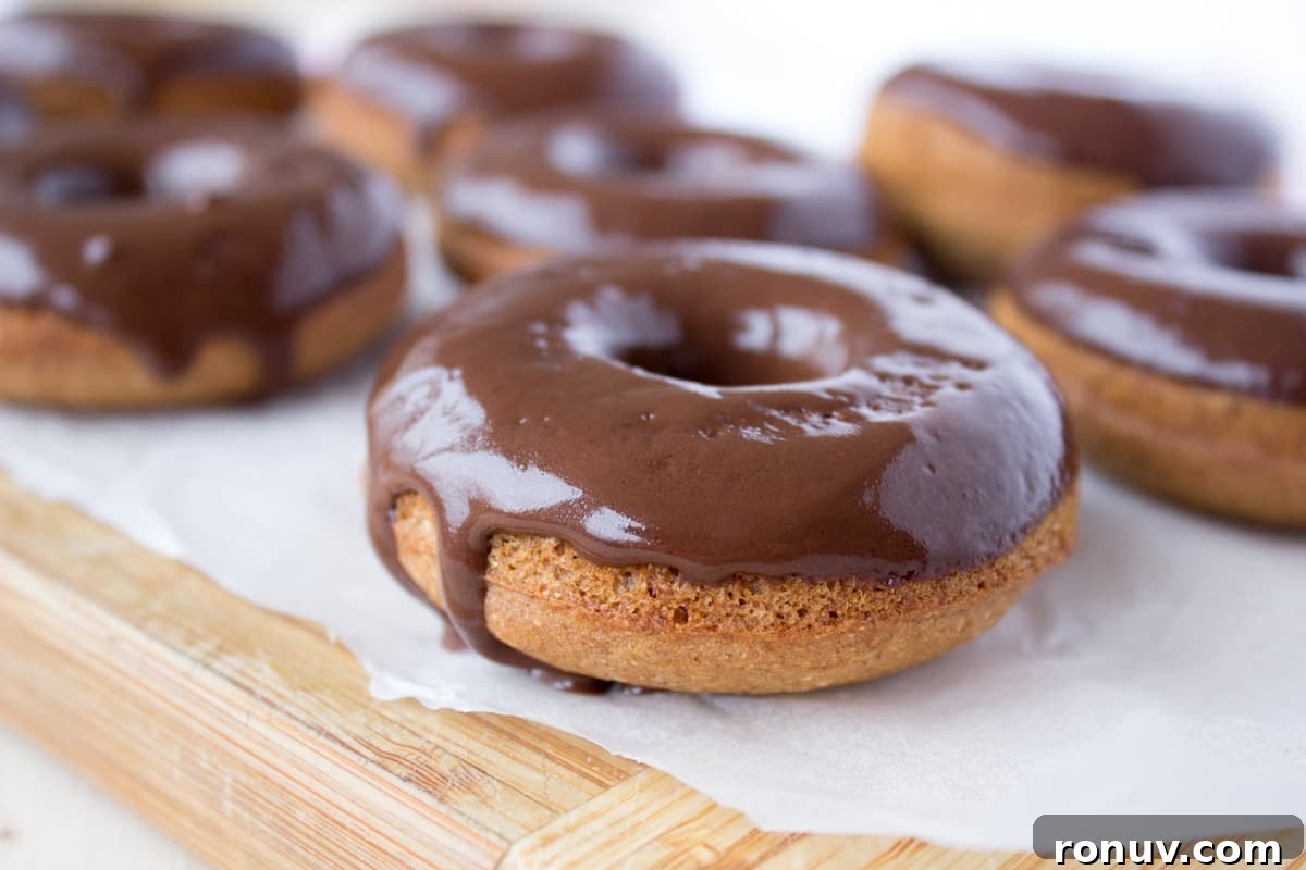 Cinnamon Vanilla Donuts