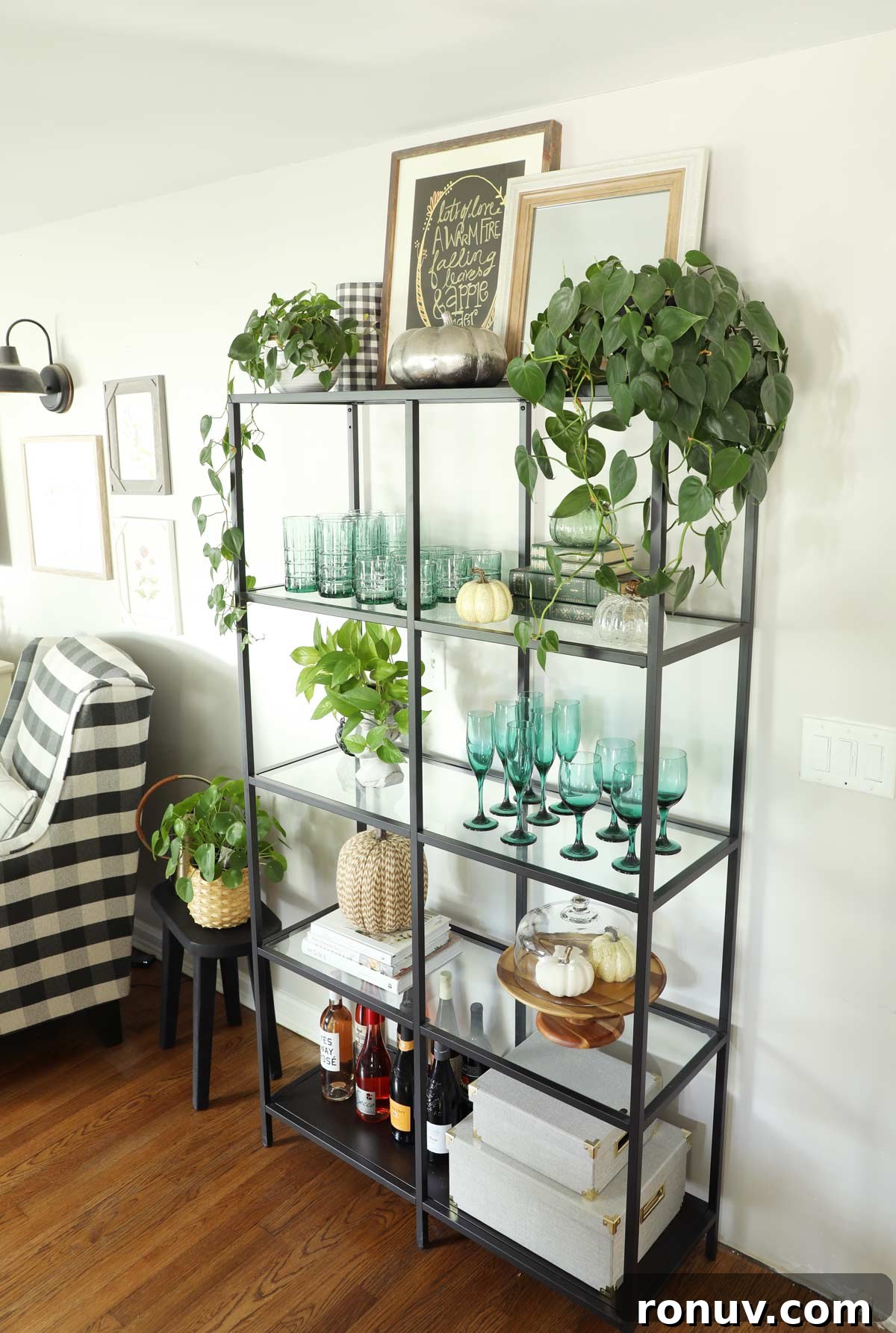 Teal Fall Decor Ideas to Refresh Your Autumn Home 4 img 16746 3