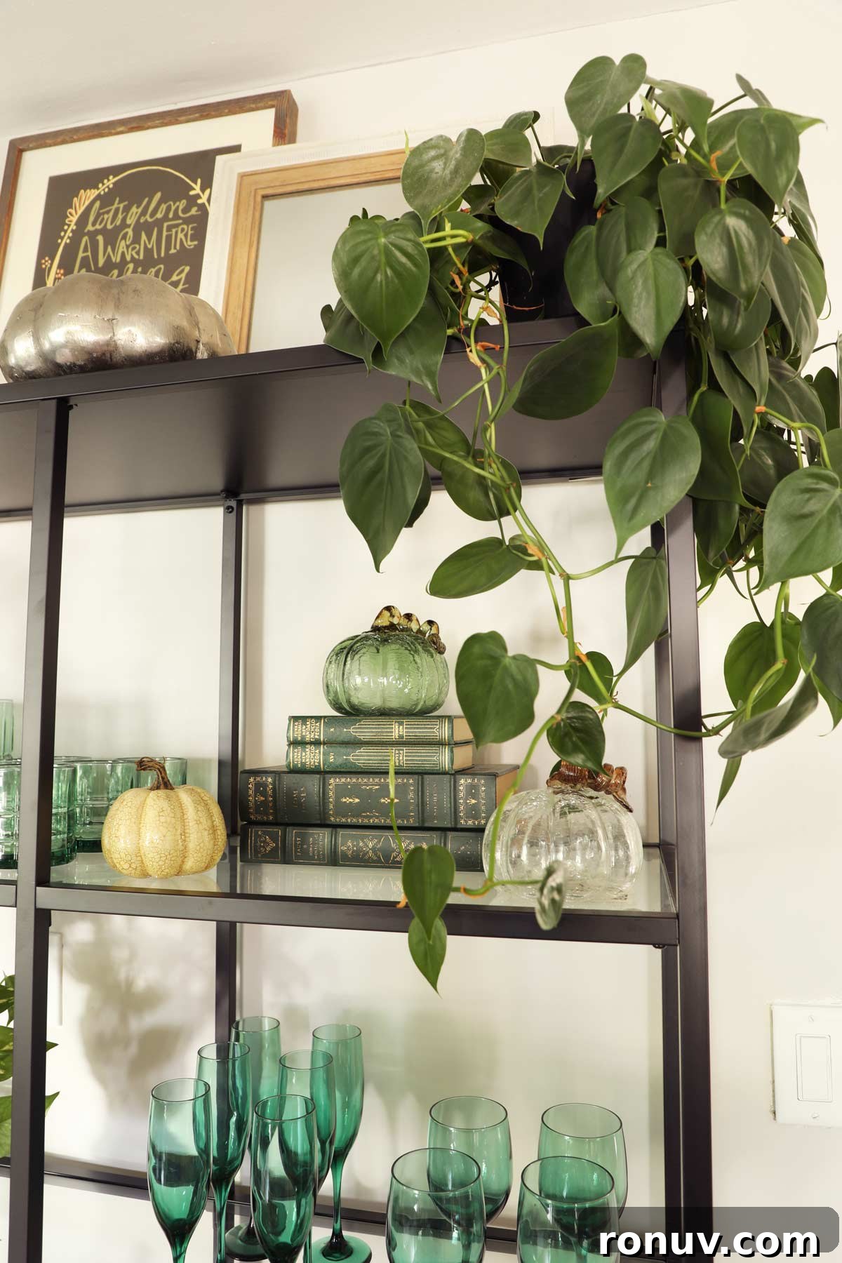 Teal Fall Decor Ideas to Refresh Your Autumn Home 7 Fall decor glass pumpkins