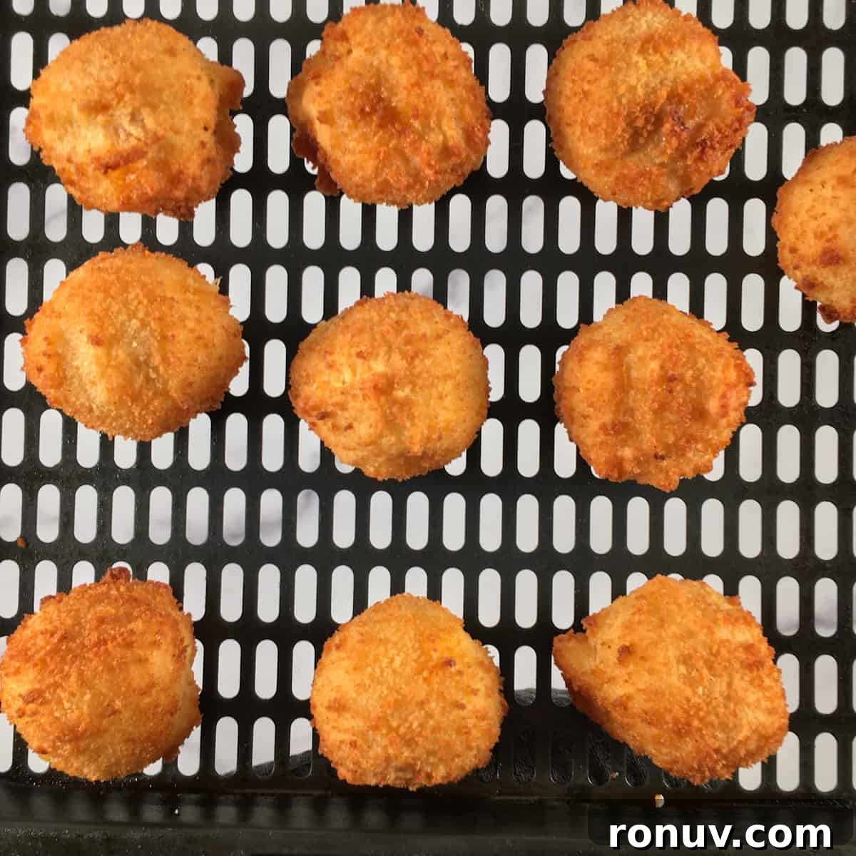 Crispy Air Fryer Trader Joe's Frozen Mac and Cheese Bites 4 mac n cheese bites in air fryer
