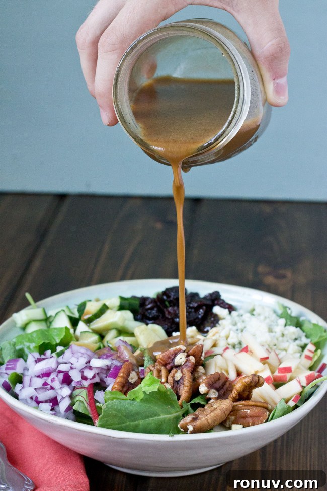 Harvest salad with pumpkin dressing