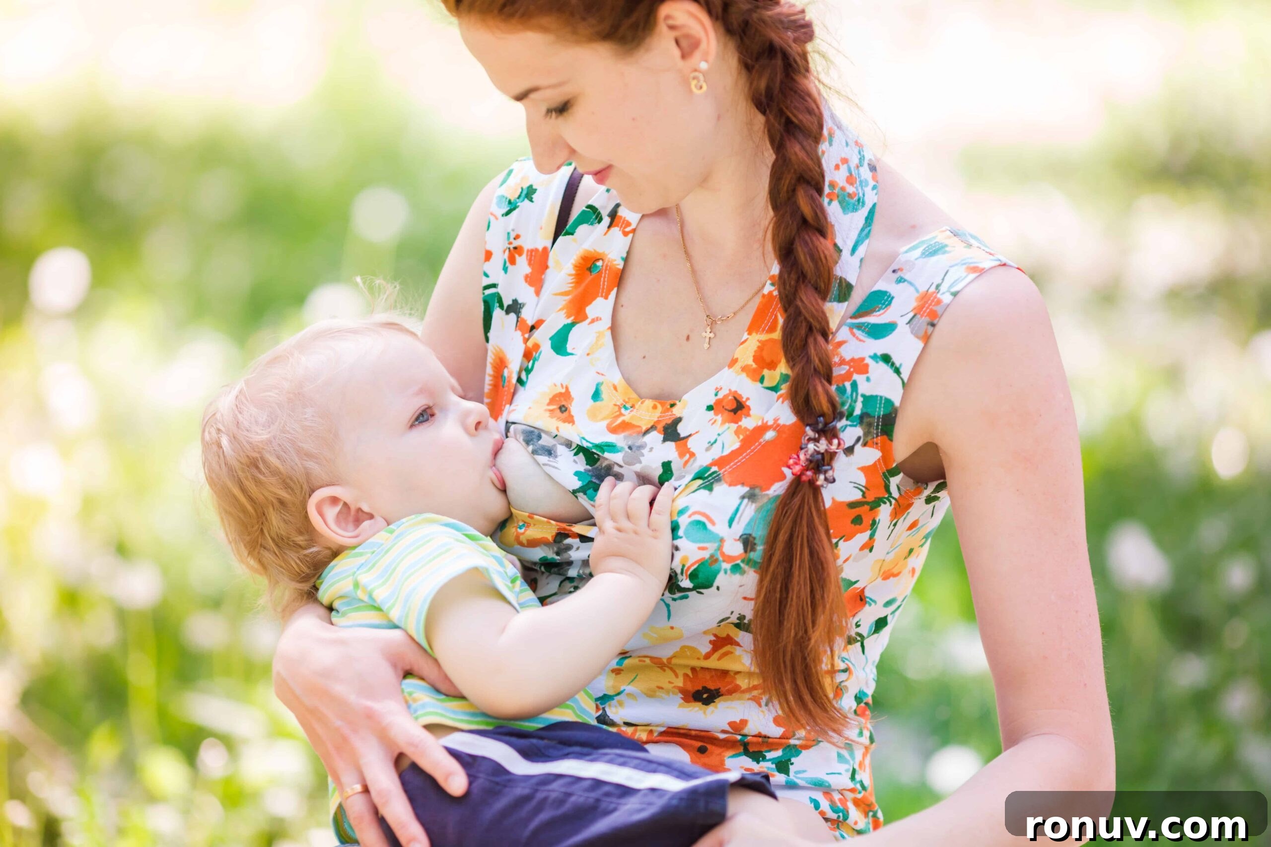 Are Nursing Clothes Worth the Investment? 4 worth it to buy Breastfeeding clothes