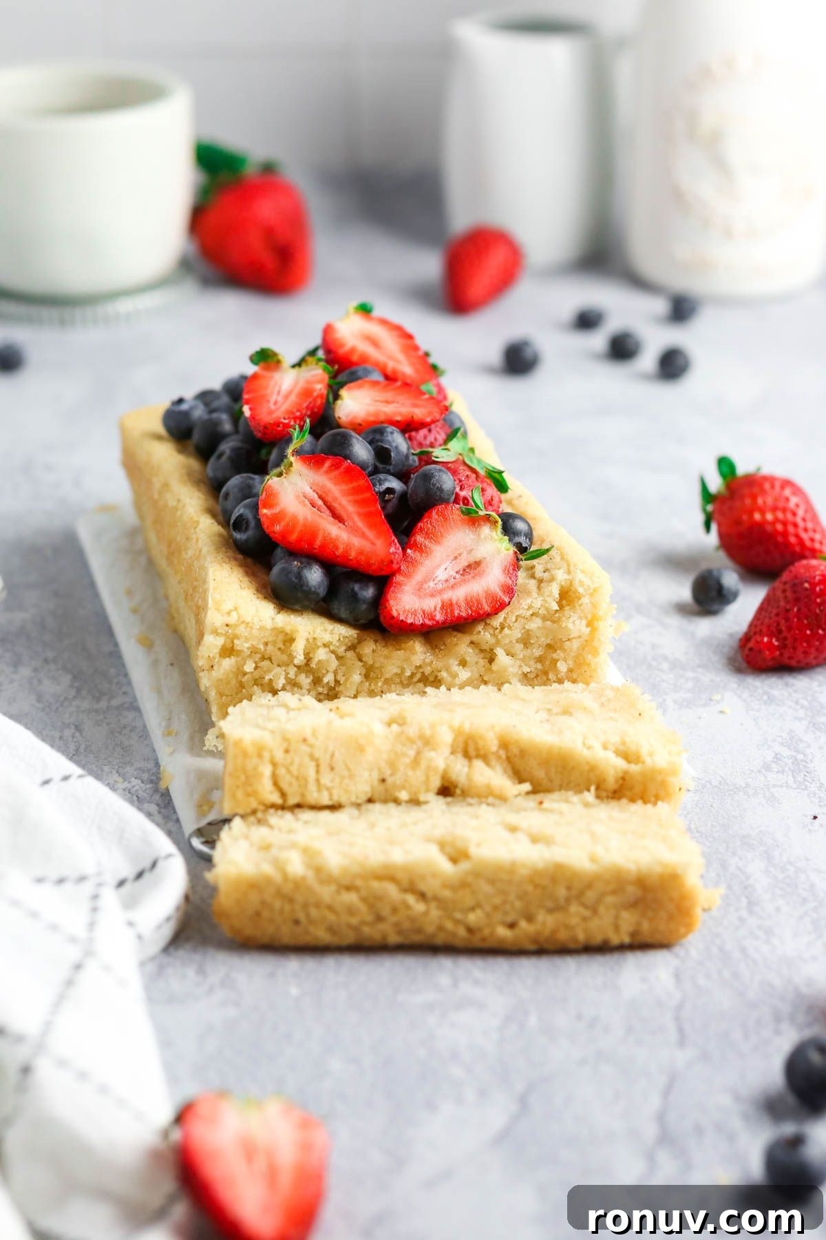 27 Moist Dairy Free Cake Recipes You Will Love 23 vegan pound cake