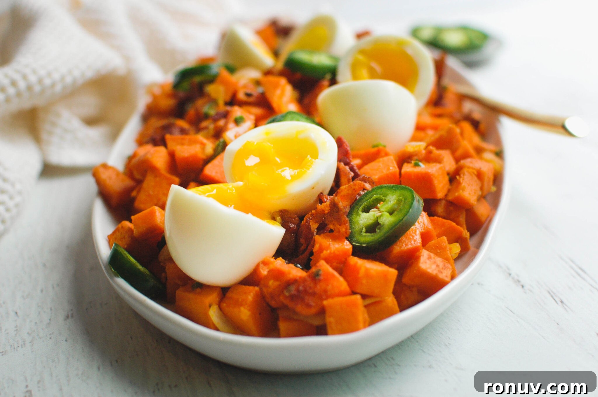 Crispy Sweet Potato Jalapeno and Bacon Breakfast Hash 3 Sweet Potato Jalapeno Breakfast Potatoes