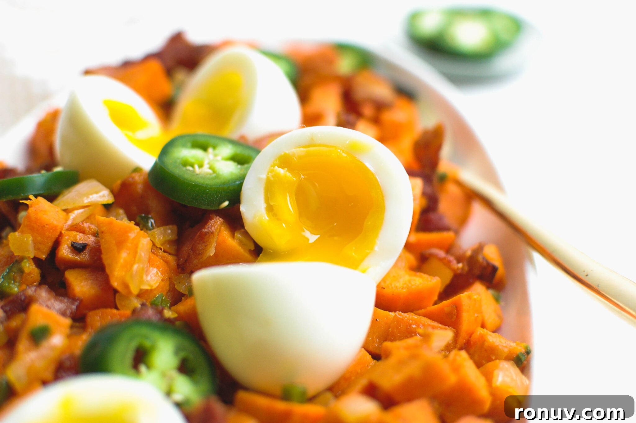 Crispy Sweet Potato Jalapeno and Bacon Breakfast Hash 5 Sweet Potato Jalapeno Bacon Breakfast Potatoes
