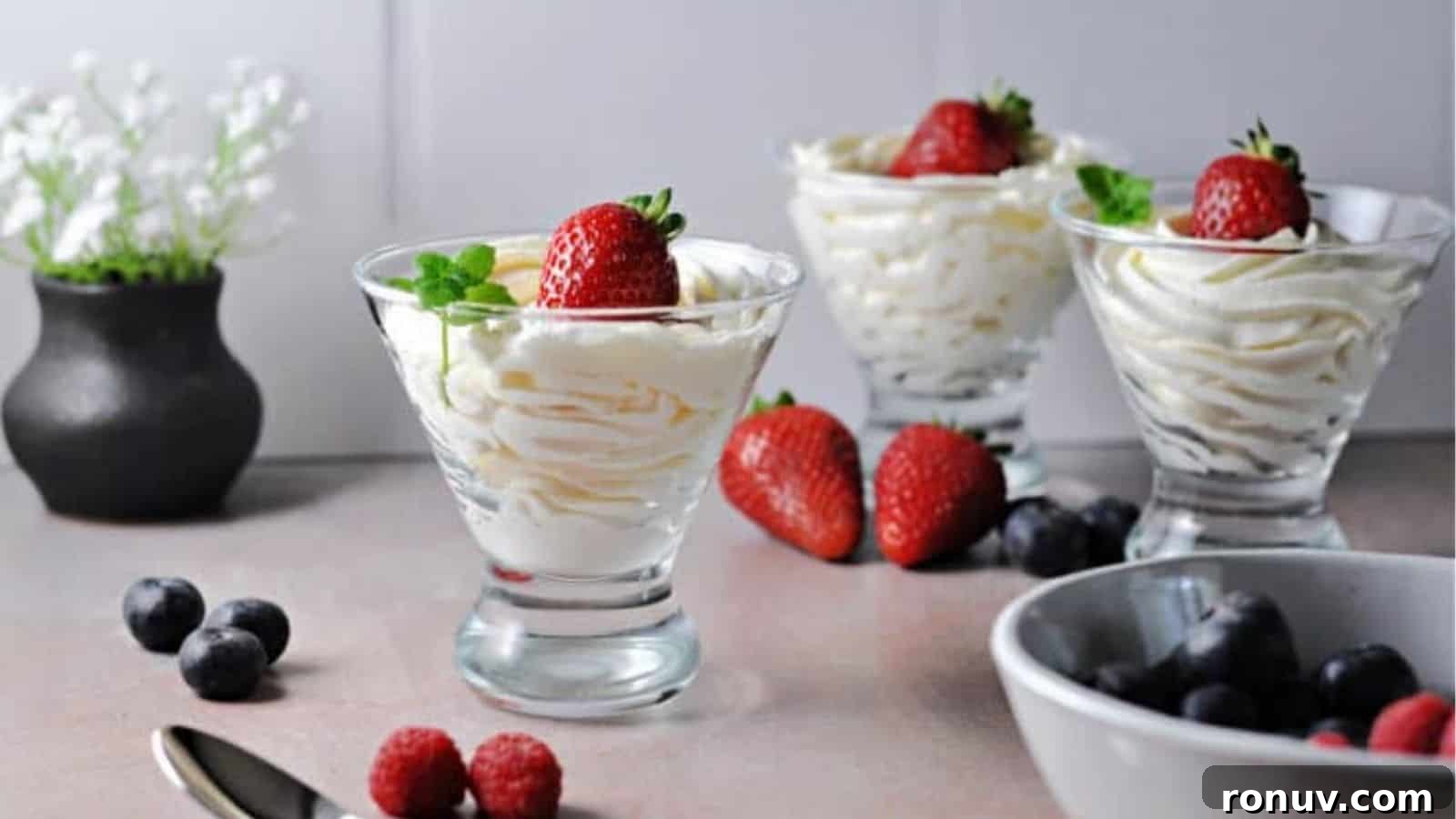 20 Cream Cheese Recipes Where It's the Secret Ingredient 4 Keto Cheesecake Fluff