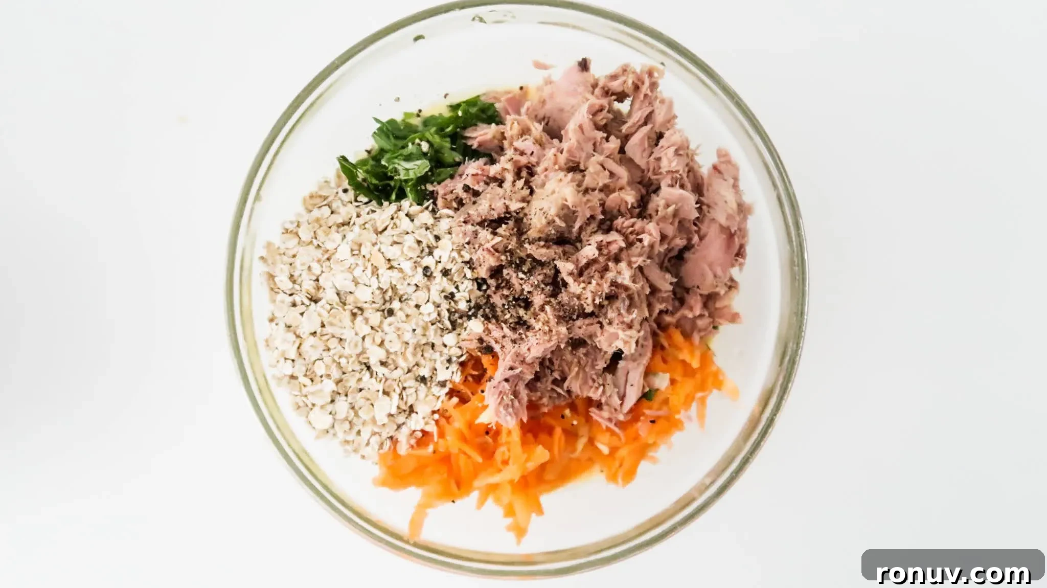 Crustless Tuna Breakfast Quiche for Meal Prep and Low-Carb 3 This crustless tuna breakfast quiche recipe is healthy, so easy to make and the perfect meal prep breakfast recipe. This quick and healthy savory breakfast idea is gluten free and also easily made low carb and dairy-free. Perfect easy canned tuna recipe and great for clean eating too!