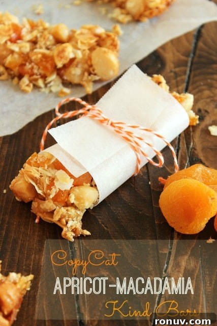 Copycat Apricot Macadamia KIND Bars Recipe 2 Apricot Macadamia Kind Bars | The Suburban Soapbox #granolabar #baking #kindbar