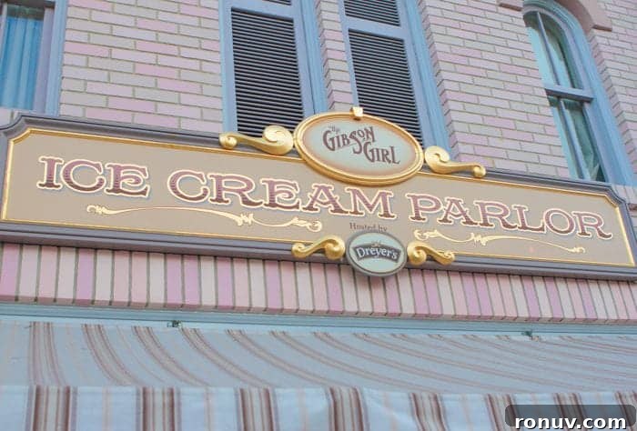 Disneyland Foods to Enjoy All Year 5 img 49040 5