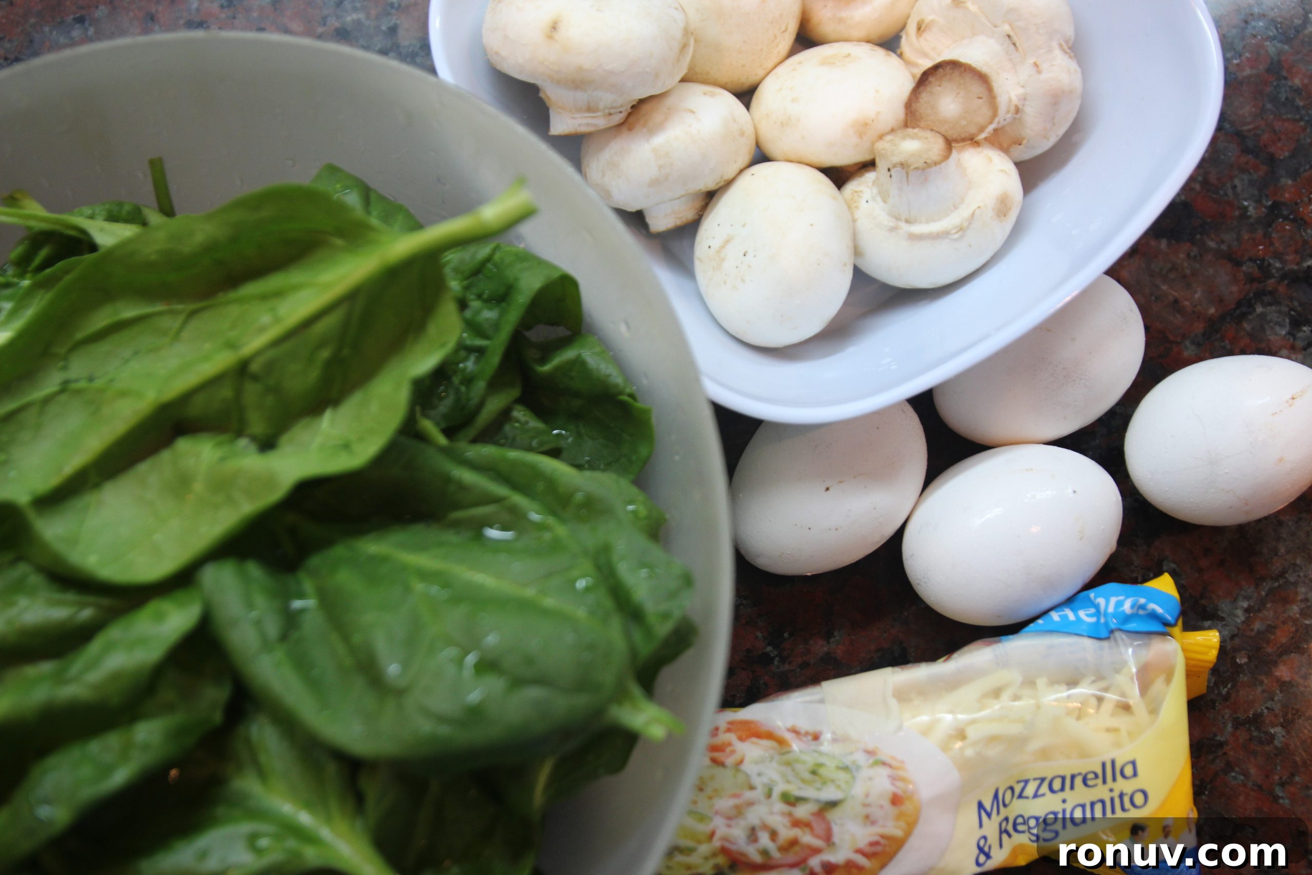 Mini Mushroom and Spinach Quiche Cups 8 Mushroom Spinach Quiche Cups1