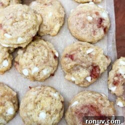 Strawberry swirl Cookies