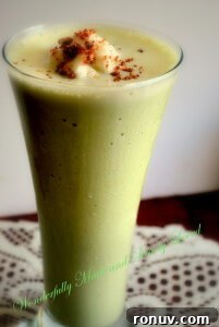 5 Creative Matcha Uses: Drinks, Desserts and More 7 Creamy Vanilla Custard Shake with Matcha